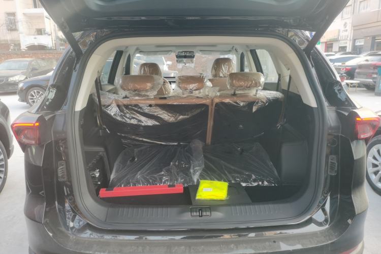 Used JETOUR X70 C-DM 2024 Landwind PRO 7-Seater Trunk