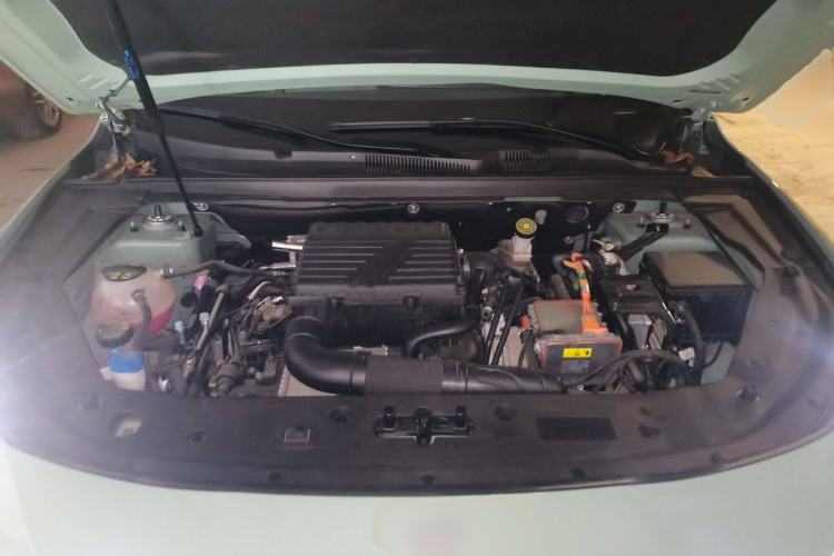 Used JETOUR X70 C-DM 2024 Far Voyage PRO 7-Seater Engine Bay