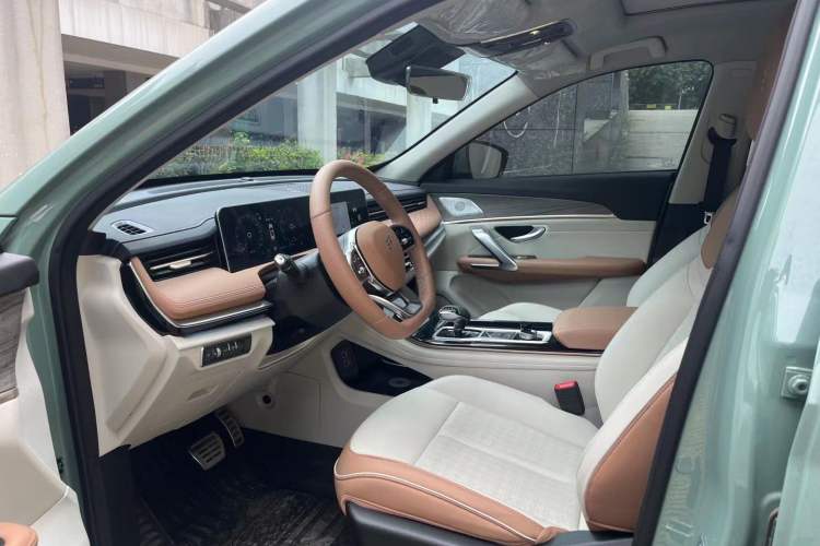Used JETOUR X70 C-DM 2024 Far Voyage PRO 7-Seater Left Front Seat