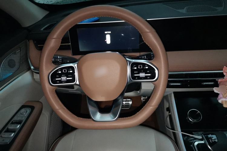 Used JETOUR X70 C-DM 2024 Long-Haul Version 5 Seats Steering Wheel