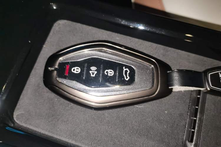Used JETOUR X70 C-DM 2024 Far Voyage PRO 7-Seater Vehicle Key