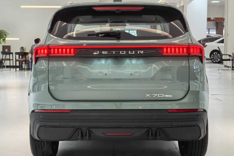 Used JETOUR X70 C-DM 2024 Far Voyage PRO+ 7-Seater Exterior 7