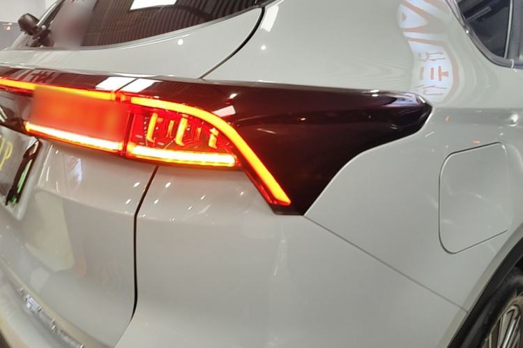 Used JETOUR X70 C-DM 2024 Far Voyage PRO 7-Seater Right Rear Taillight