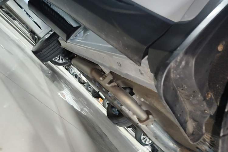 Used JETOUR X70 C-DM 2024 Far Voyage PRO 7-Seater Right Side Sill