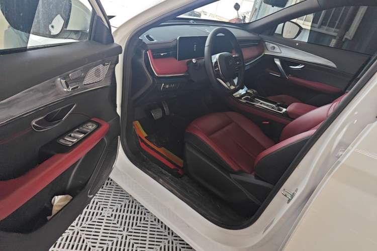 Used JETOUR X70 C-DM 2024 Far Voyage PRO 5-Seater Driver Seat