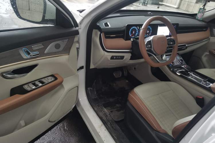 Used JETOUR X70 C-DM 2024 Far Voyage PRO 7-Seater Driver Seat