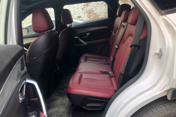 Used JETOUR X70 C-DM 2024 Far Voyage PRO 5-Seater Interior 3