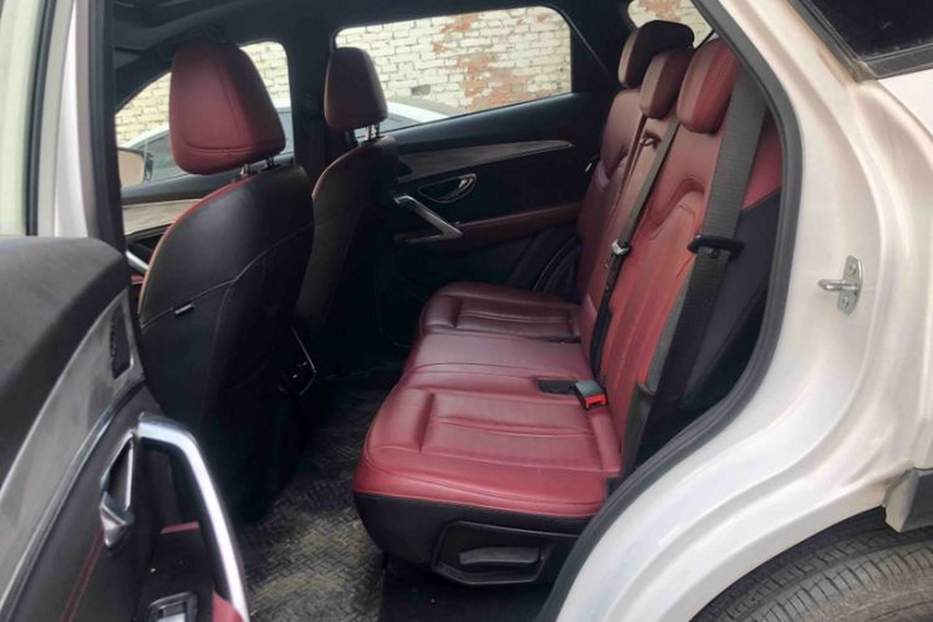 Used JETOUR X70 C-DM 2024 Far Voyage PRO 5-Seater Interior 3