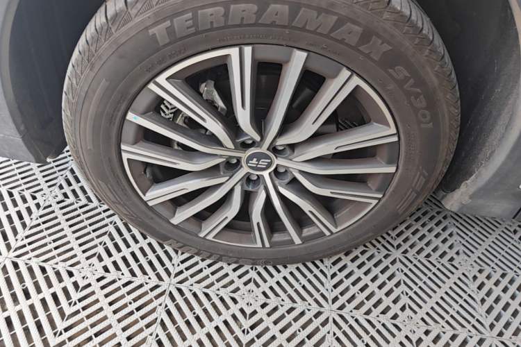 Used JETOUR X70 C-DM 2024 Far Voyage PRO 5-Seater Left Front Wheel Hub