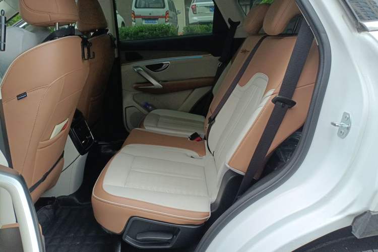Used JETOUR X70 C-DM 2024 Landwind PRO 7-Seater Left Rear Seat
