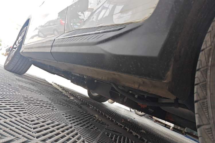 Used JETOUR X70 C-DM 2024 Far Voyage PRO 5-Seater Left Side Sill