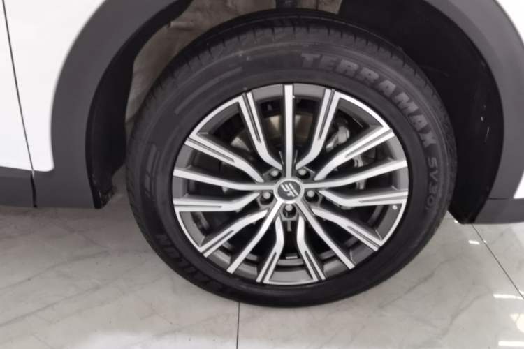 Used JETOUR X70 C-DM 2024 Far Voyage PRO 5-Seater Right Front Wheel Hub