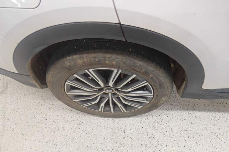 Used JETOUR X70 C-DM 2024 Far Voyage PRO 7-Seater Right Rear Wheel Hub