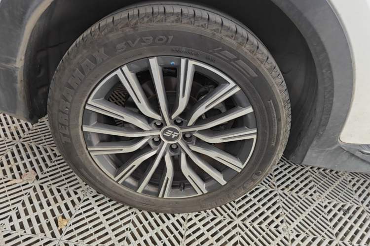 Used JETOUR X70 C-DM 2024 Far Voyage PRO 5-Seater Right Rear Wheel Hub