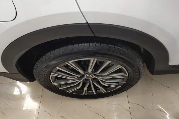 Used JETOUR X70 C-DM 2024 Far Voyage PRO 7-Seater Right Rear Wheel Hub
