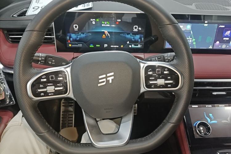 Used JETOUR X70 C-DM 2024 Far Voyage PRO+ 5-Seater Steering Wheel