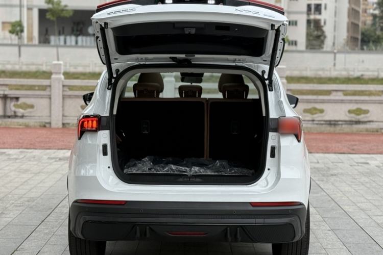 Used JETOUR X70 C-DM 2024 Far Voyage PRO 7-Seater Trunk