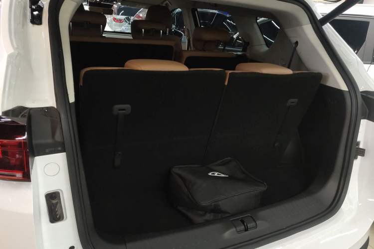 Used JETOUR X70 C-DM 2024 Far Voyage PRO 7-Seater Trunk