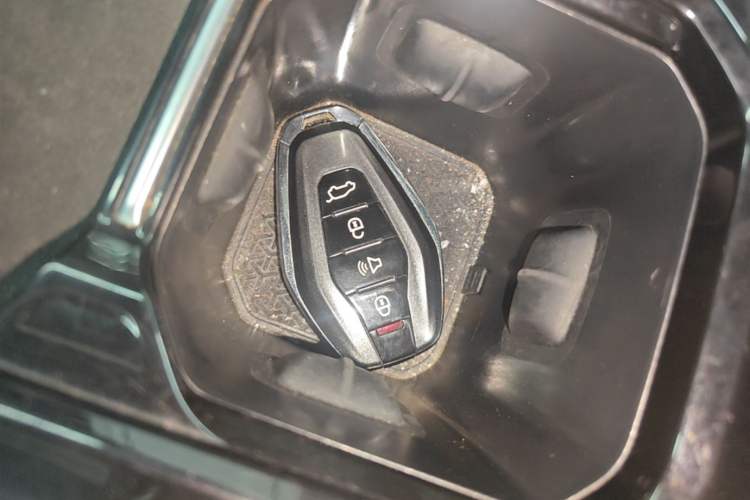 Used JETOUR X70 C-DM 2024 Far Voyage PRO 7-Seater Vehicle Key