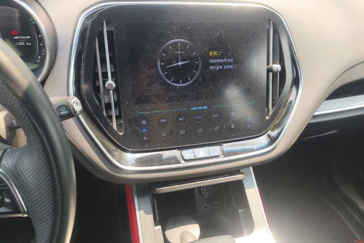 Used JETOUR X70 Coupe 2020 1.6T DCT Cool 5-Seater Audio And AC Panel