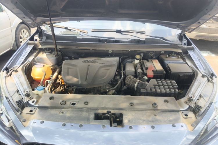 Used JETOUR X70 Coupe 2020 1.6T DCT Cool 5-Seater Engine Bay