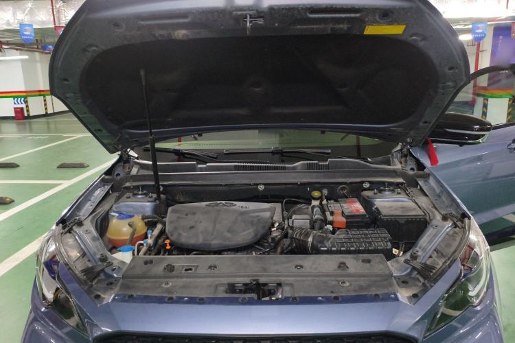 Used JETOUR X70 Coupe 2020 1.6T DCT Cool 7-Seater Engine Bay