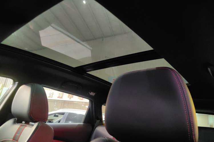 Used JETOUR X70 Coupe 2020 1.6T DCT Cool 6-Seater Headliner