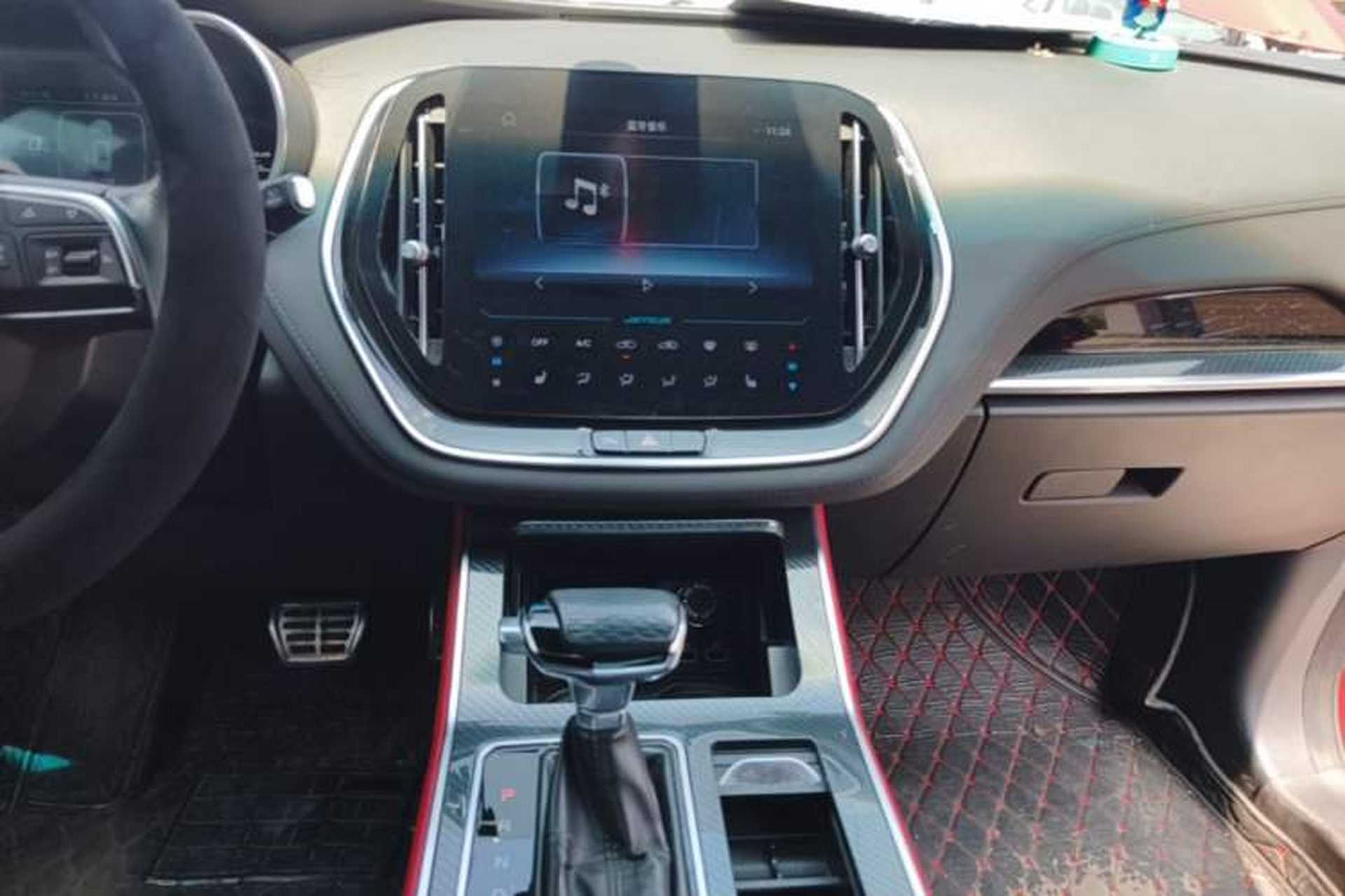 Used JETOUR X70 Coupe 2020 1.6T DCT ChaoPLUS 5-Seater Audio And AC Panel