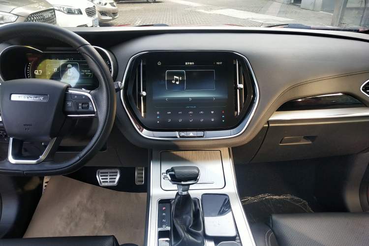Used JETOUR X70 Coupe 2020 1.6T DCT Cool 7-Seater Audio And AC Panel