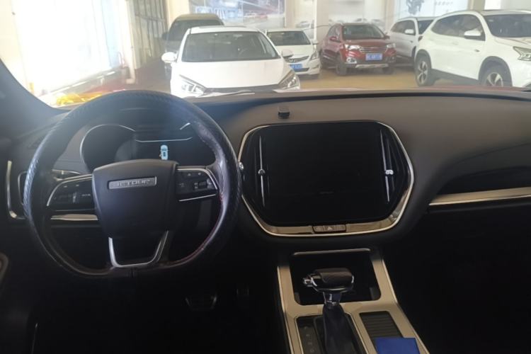 Used JETOUR X70 Coupe 2020 1.6T DCT Cool 5-Seater Center Console