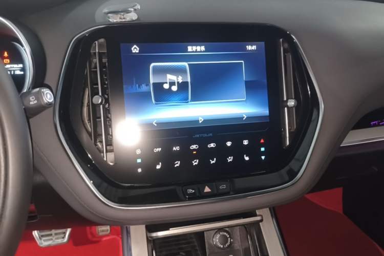Used JETOUR X70 Coupe 2020 1.6T DCT CoolFuel 6-Seater Audio And AC Panel