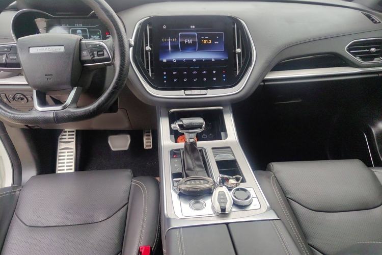 Used JETOUR X70 Coupe 2020 1.6T DCT Cool 6-Seater Audio And AC Panel