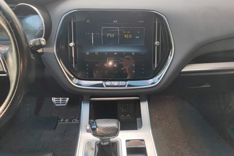 Used JETOUR X70 Coupe 2020 1.6T DCT Cool 6-Seater Audio And AC Panel