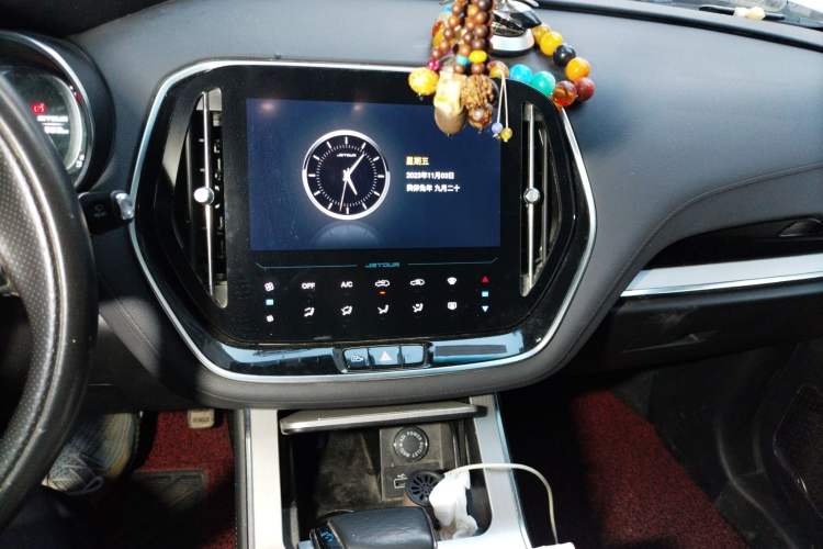 Used JETOUR X70 Coupe 2020 1.6T DCT Cool 5-Seater Audio And AC Panel