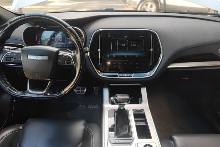 Used JETOUR X70 Coupe 2020 1.6T DCT Cool 6-Seater Center Console