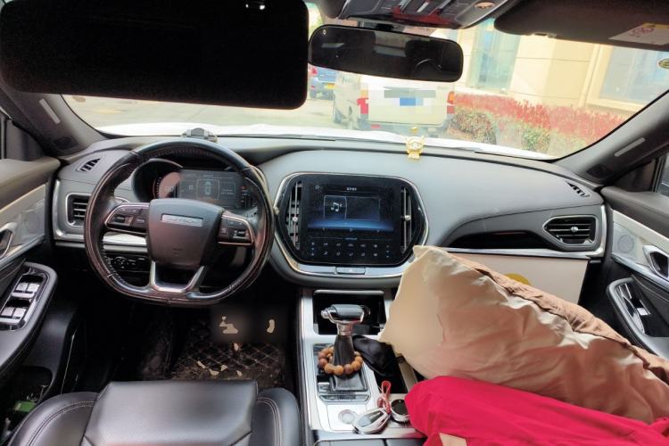 Used JETOUR X70 Coupe 2020 1.6T DCT Cool 5-Seater Center Console