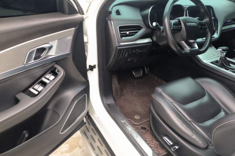 Used JETOUR X70 Coupe 2020 1.6T DCT CoolFuel 7-seater Driver Seat