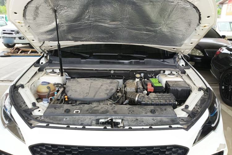 Used JETOUR X70 Coupe 2020 1.6T DCT Cool 5-Seater Engine Bay