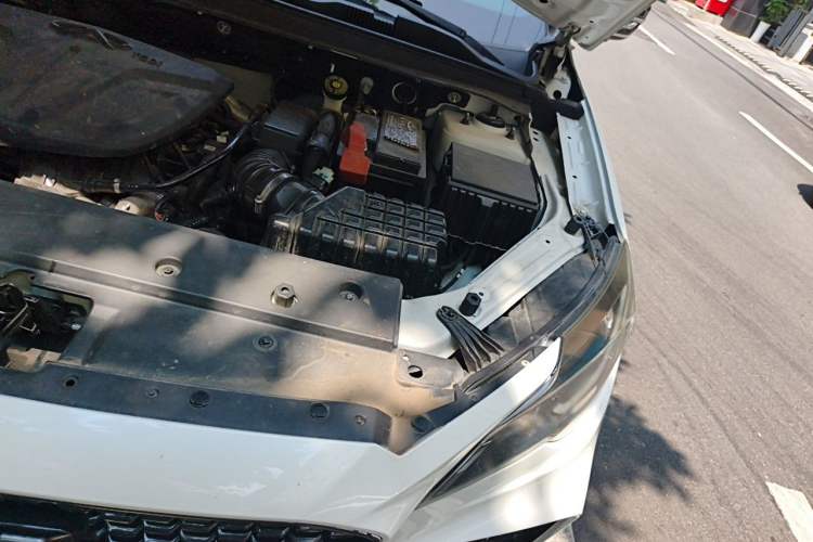 Used JETOUR X70 Coupe 2020 1.6T DCT Cool 5-Seater Engine Bay Left