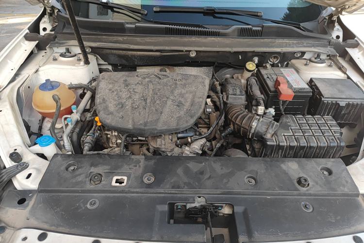 Used JETOUR X70 Coupe 2020 1.6T DCT Cool 6-Seater Engine Bay