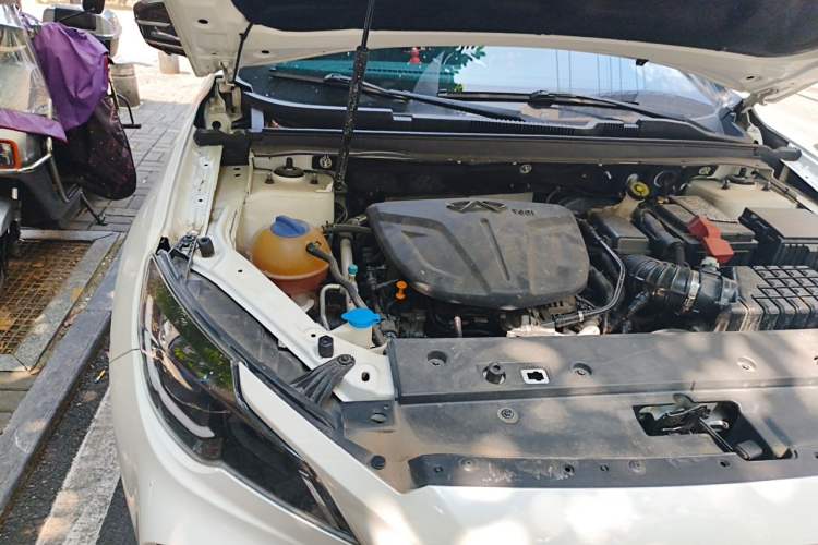 Used JETOUR X70 Coupe 2020 1.6T DCT Cool 5-Seater Engine Bay Right