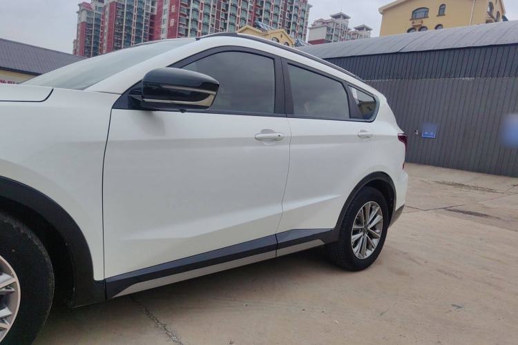 Used JETOUR X70 Coupe 2020 1.6T DCT Cool 6-Seater Exterior 10
