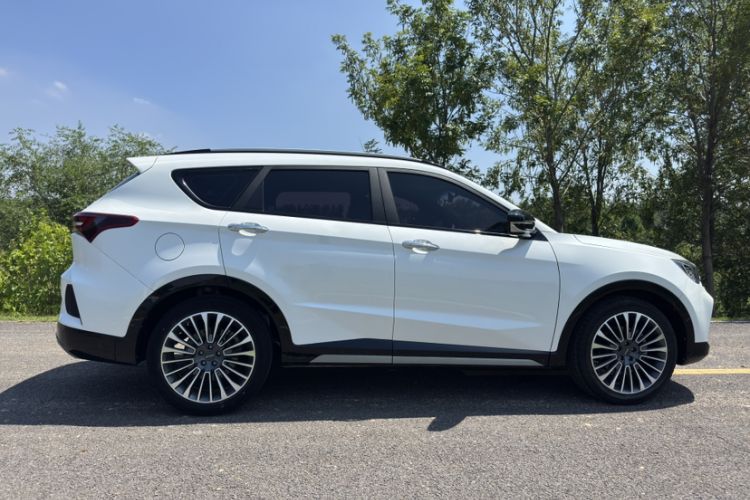Used JETOUR X70 Coupe 2020 1.6T DCT CoolFuel 6-Seater Exterior 3