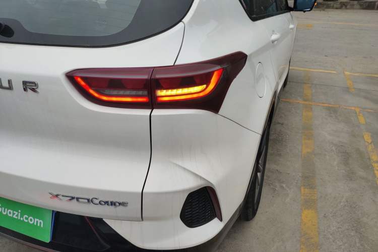 Used JETOUR X70 Coupe 2020 1.6T DCT Cool 5-Seater Exterior 3