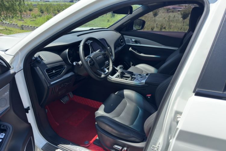 Used JETOUR X70 Coupe 2020 1.6T DCT CoolFuel 6-Seater Interior 4
