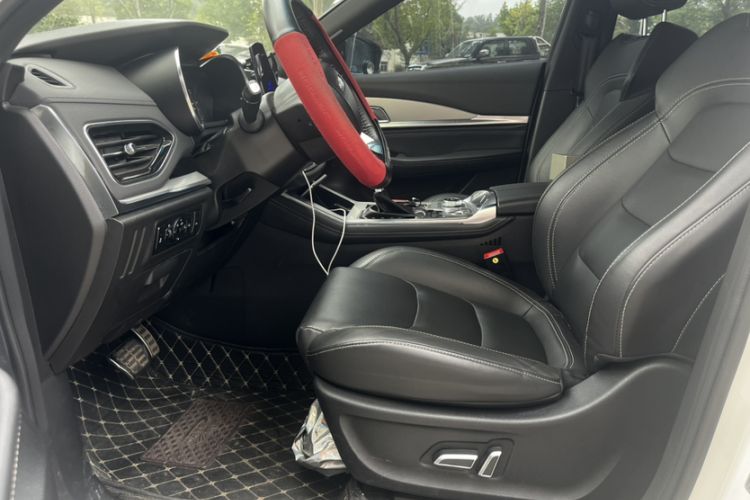 Used JETOUR X70 Coupe 2020 1.6T DCT CoolFuel 6-Seater Interior 4