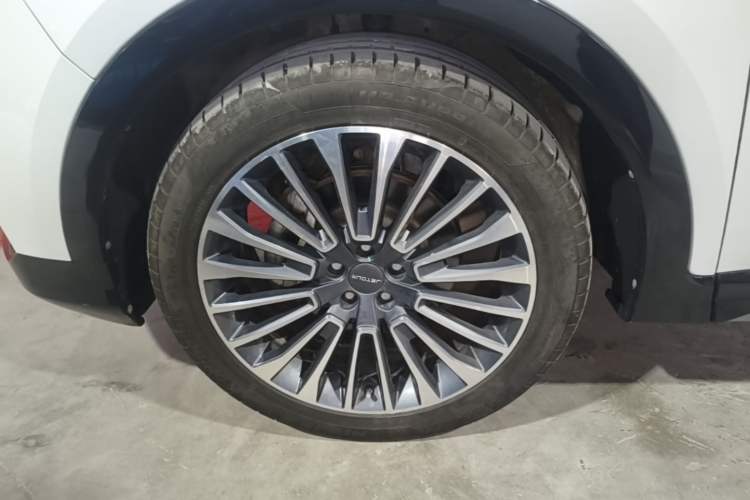 Used JETOUR X70 Coupe 2020 1.6T DCT CoolFuel 6-Seater Left Front Wheel Hub