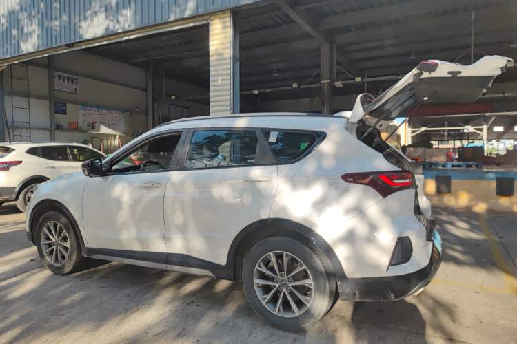 Used JETOUR X70 Coupe 2020 1.6T DCT Cool 6-Seater Left Side