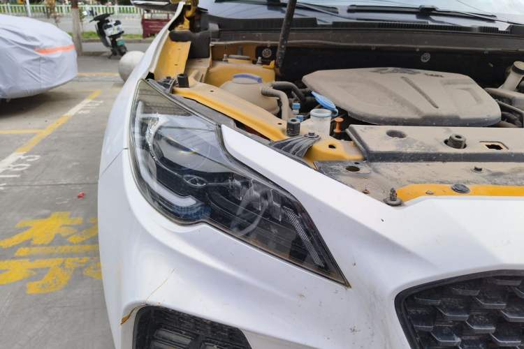Used JETOUR X70 Coupe 2020 1.6T DCT ChaoPLUS 5-Seater Right Front Headlight