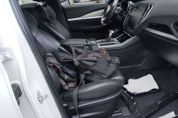 Used JETOUR X70 Coupe 2020 1.6T DCT CoolFuel 6-Seater Right Front Seat